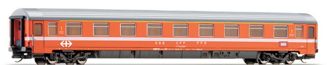 Passenger car 1st class type Eurofima<br /><a href='images/pictures/Tillig/217446_c.jpg' target='_blank'>Full size image</a>